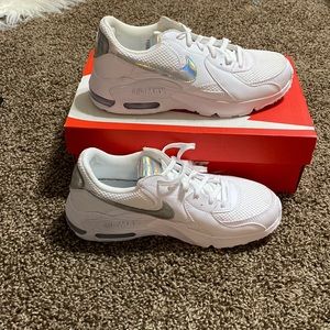 Nike Women's White and Silver Sneakers
